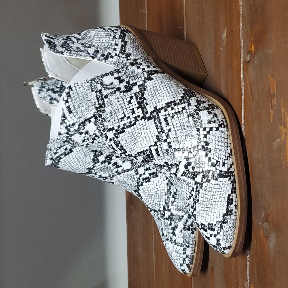 New MySoft Animal Print Heels